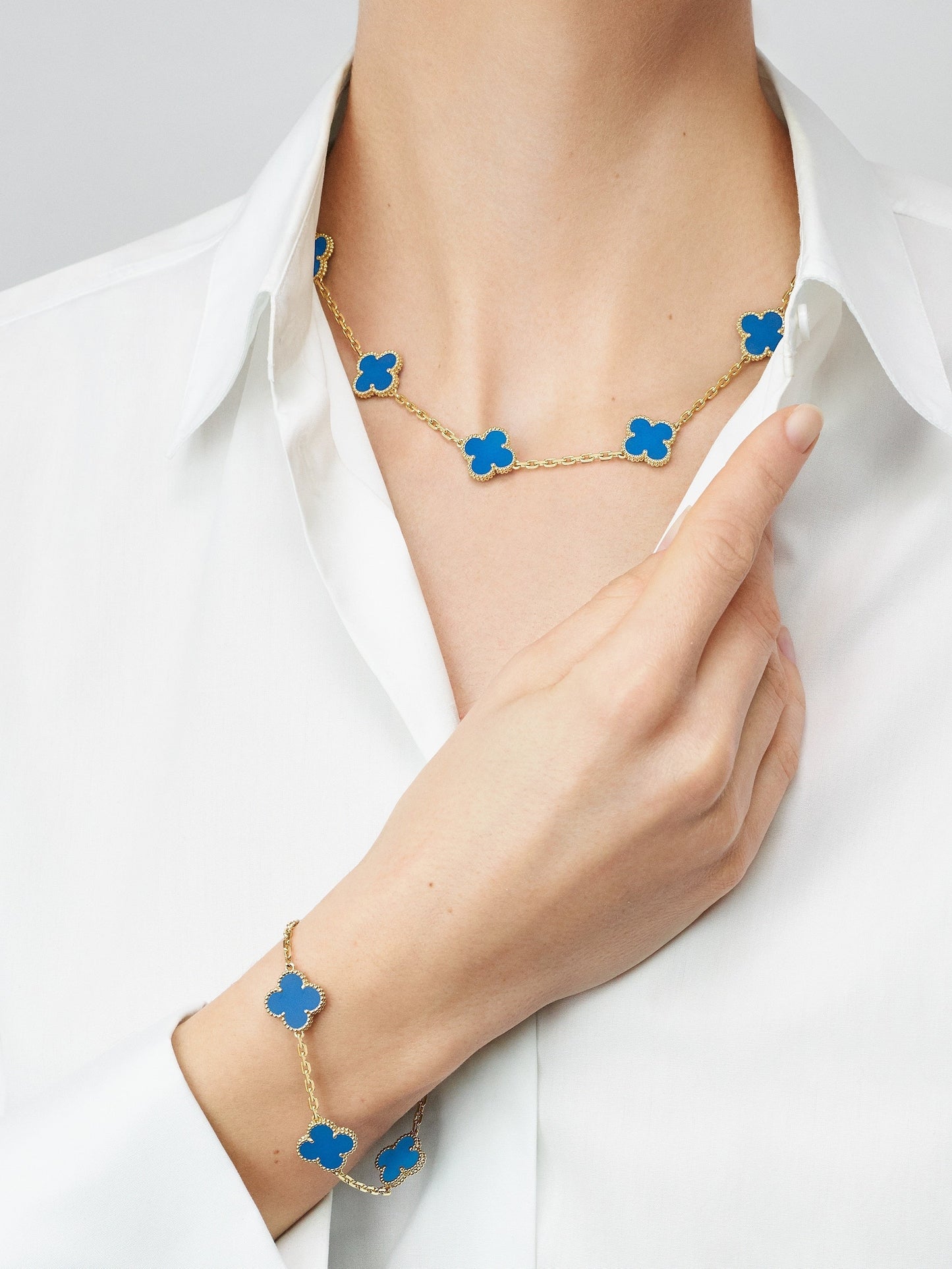 KLEEBLATT HALSKETTE 10 | ROYAL BLAU